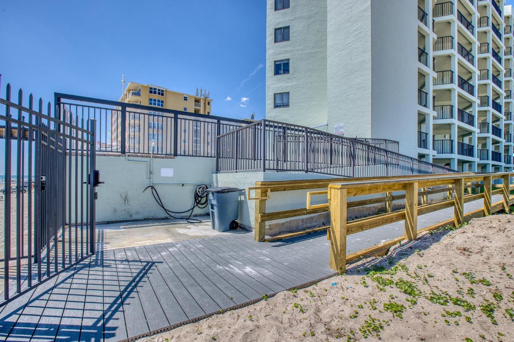 Ocean View With A Beachfront Pool At Ocean Trillium Condo ~ 403 New Smyrna Beach Luaran gambar